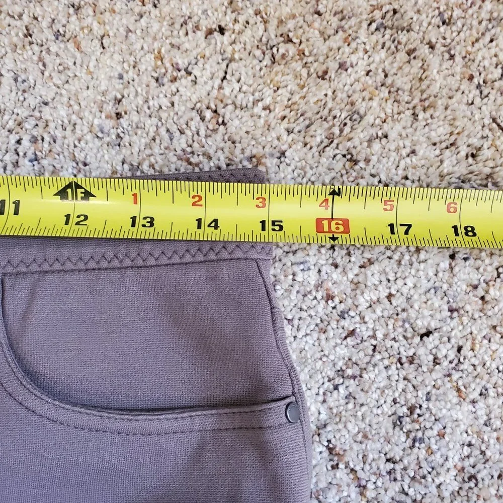 Chico's So Slimming Peyton Pants, Chico's Size 0.5 (US S/6), Texas Taupe. EUC.